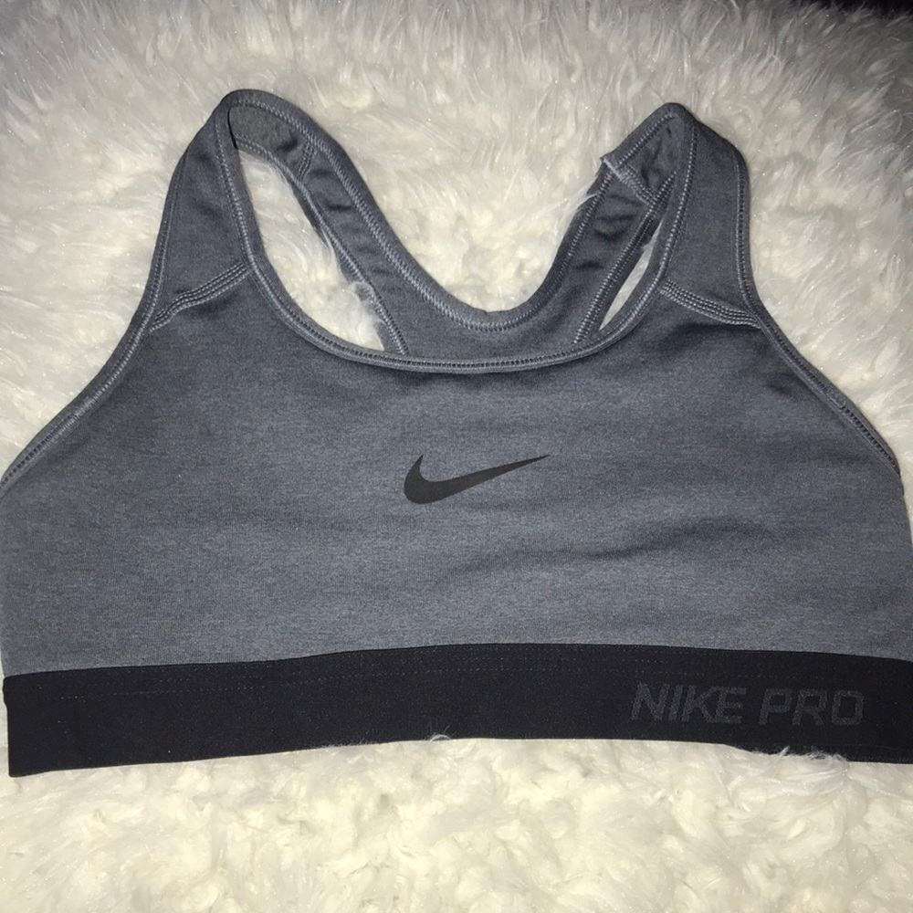Nike Pro sports bra